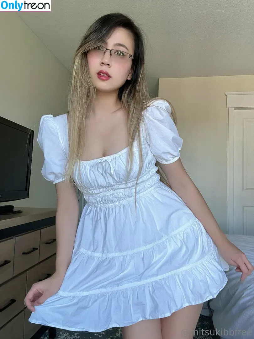mitsukibbfree nude photo #0078 (fansbase_mitsuki)