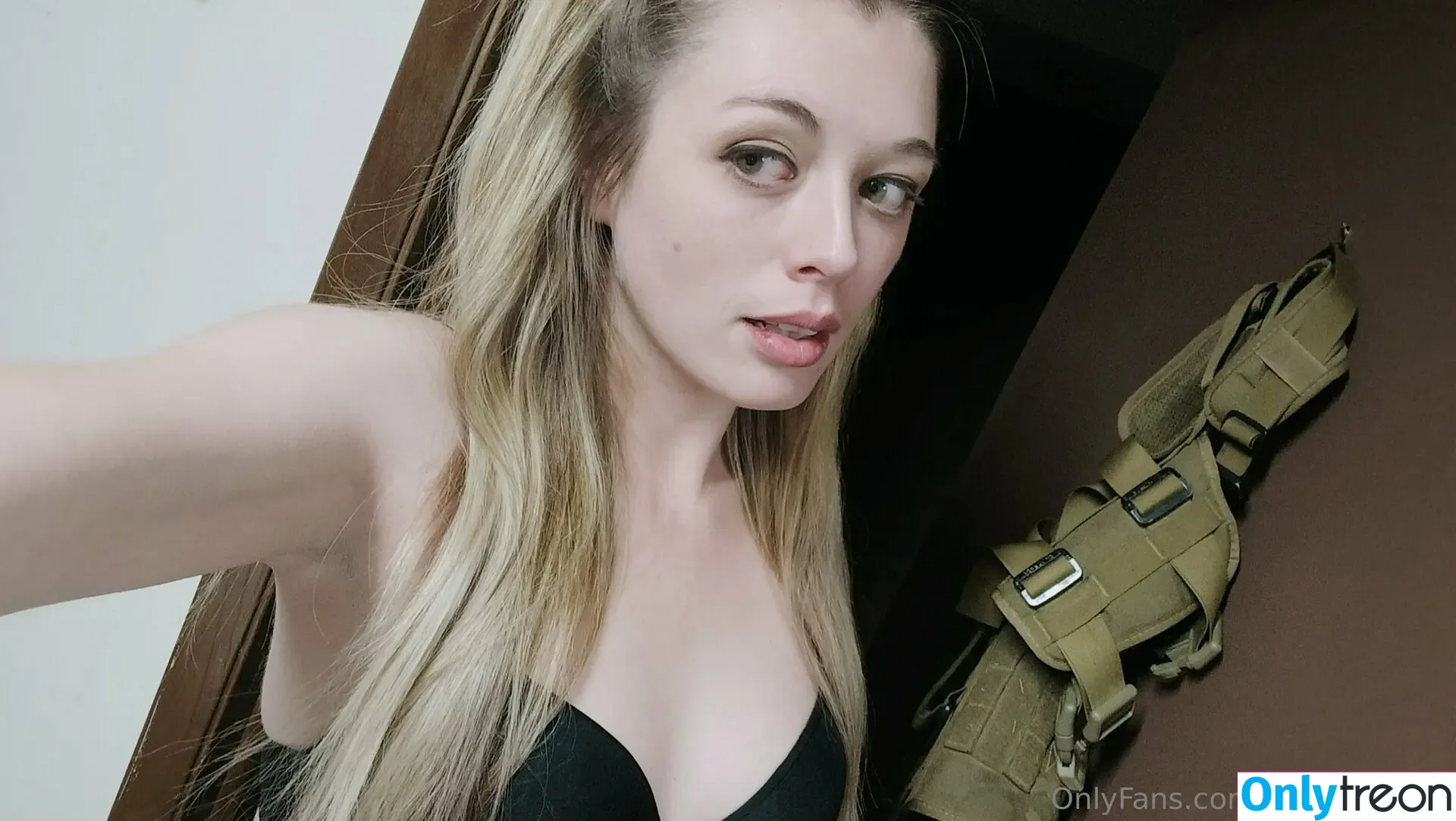 mizzymay95 nude photo #0032 (mizzymay95)