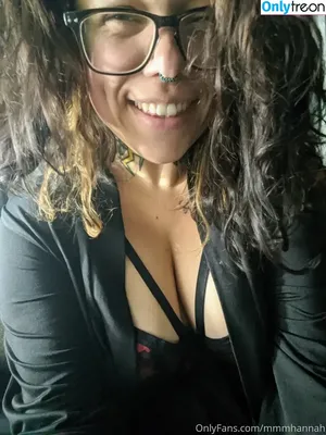 mmmhannah / hannah.muehi nude photo #0019