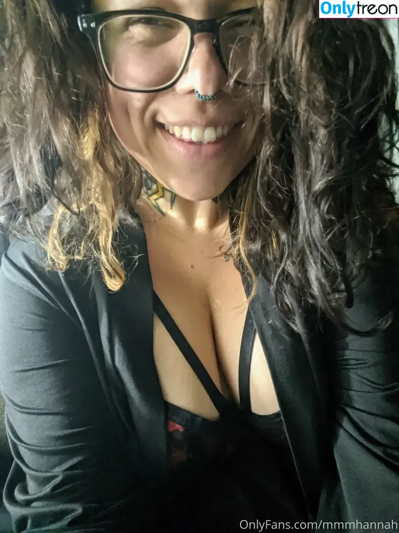 mmmhannah nude photo #0019 (hannah.muehi)