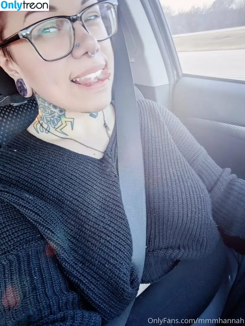 mmmhannah nude photo #0050 (hannah.muehi)
