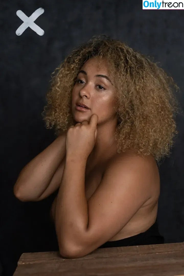 modernbritishrose nude photo #0169 (Louisa Mussington-Boreham / bigbootybritish / loumb)