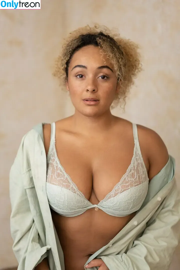 modernbritishrose nude photo #0263 (Louisa Mussington-Boreham / bigbootybritish / loumb)