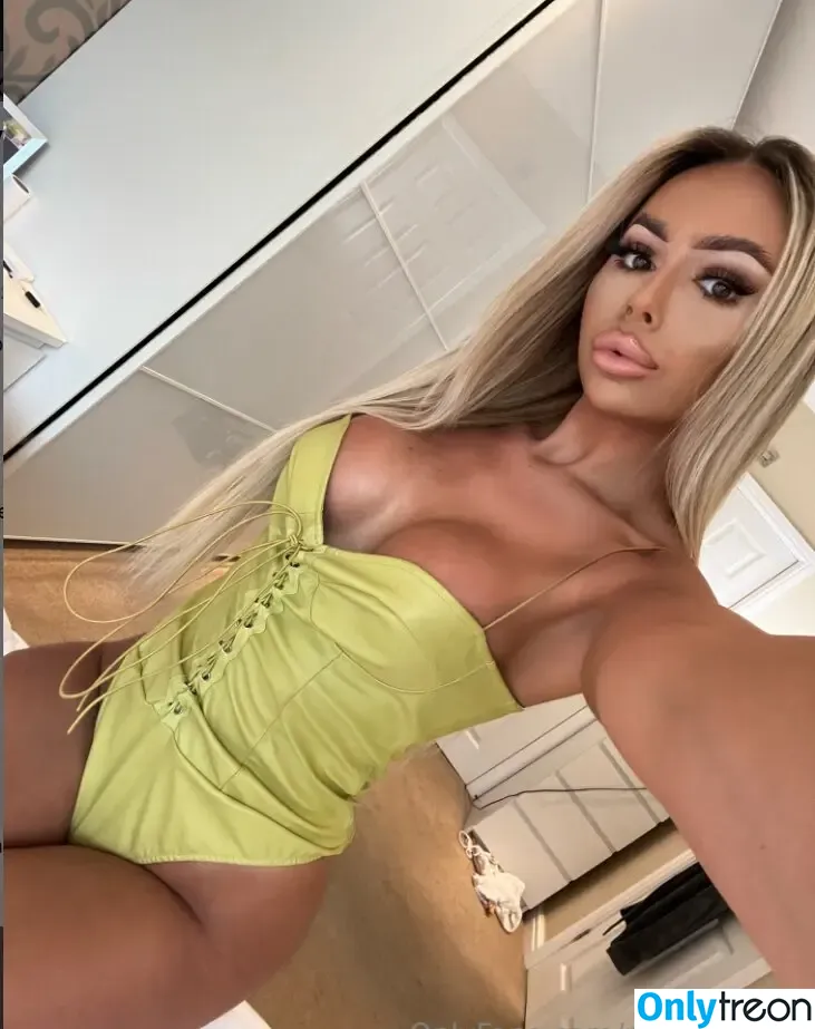 molliemoans nude photo #0056 (molliemoans)