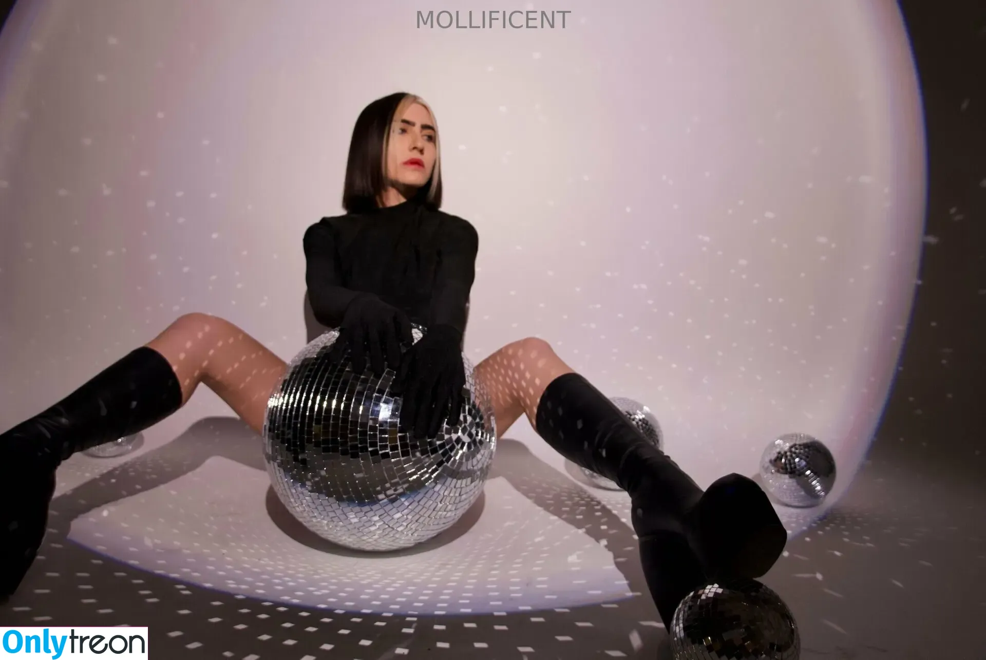 mollificent nude photo #0028 (mollificent)