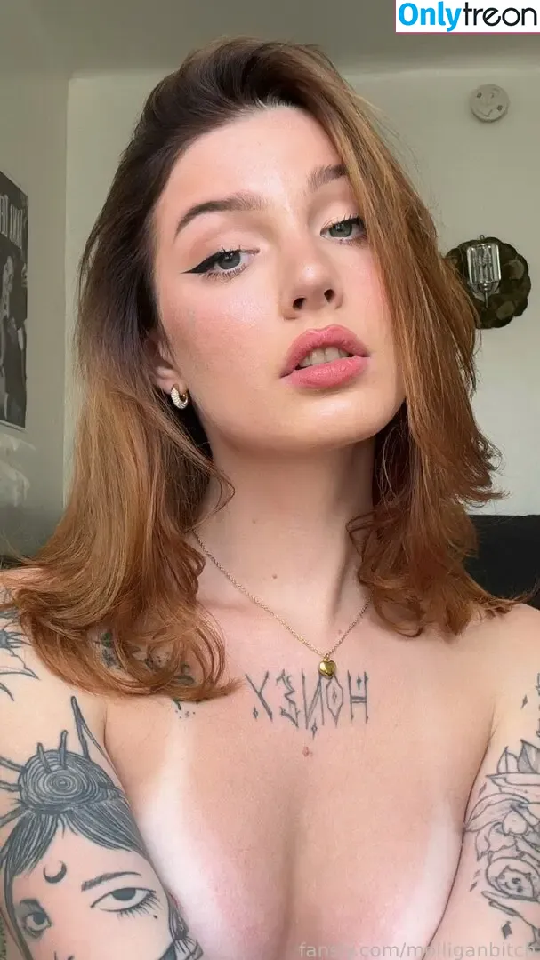 molliganbitch nude photo #0089 (Julia Molligan)
