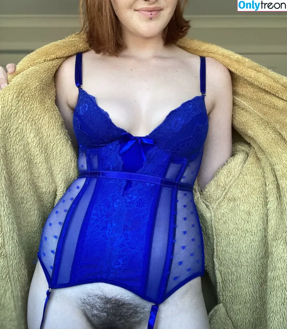 Molly Demure nude photo #0113 (demure_whore)