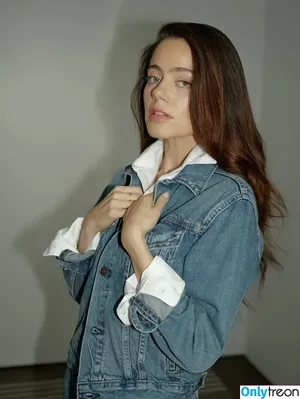 Molly Gordon / crashgordon / mollsterg nude photo #0260