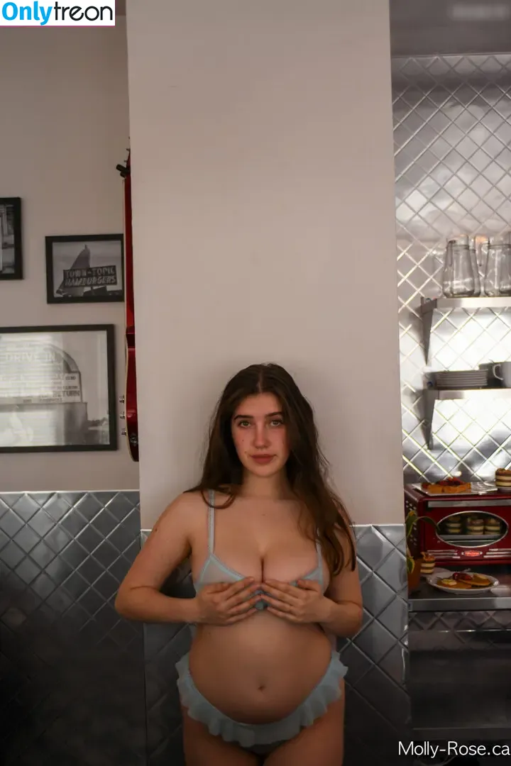 Molly Rose nude photo #0039 (Mollyroseee8 / asianshawtyoxo / mollyrose)