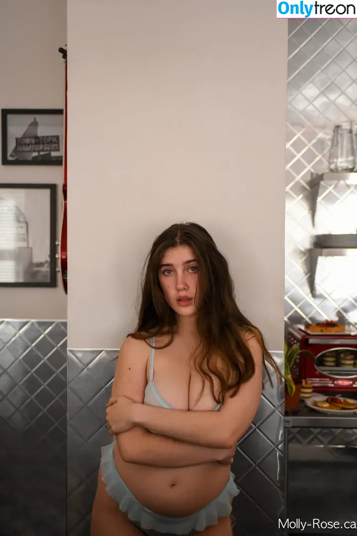 Molly Rose nude photo #0042 (Mollyroseee8 / asianshawtyoxo / mollyrose)