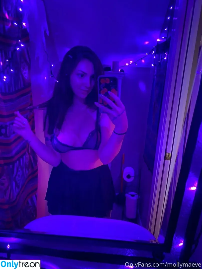 mollymaeve nude photo #0076 (mollymaeve_ / smtten_kitten)