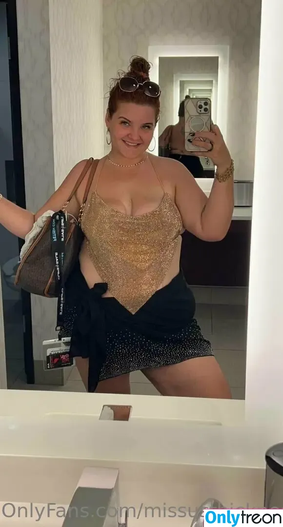 mollynonsense nude photo #0647 (missusthickness / molly.nonsense)