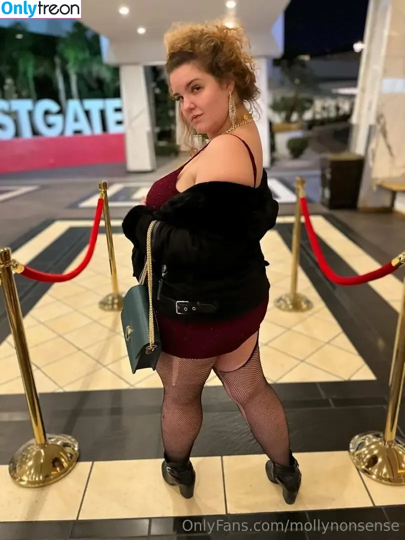 mollynonsense nude photo #0688 (missusthickness / molly.nonsense)