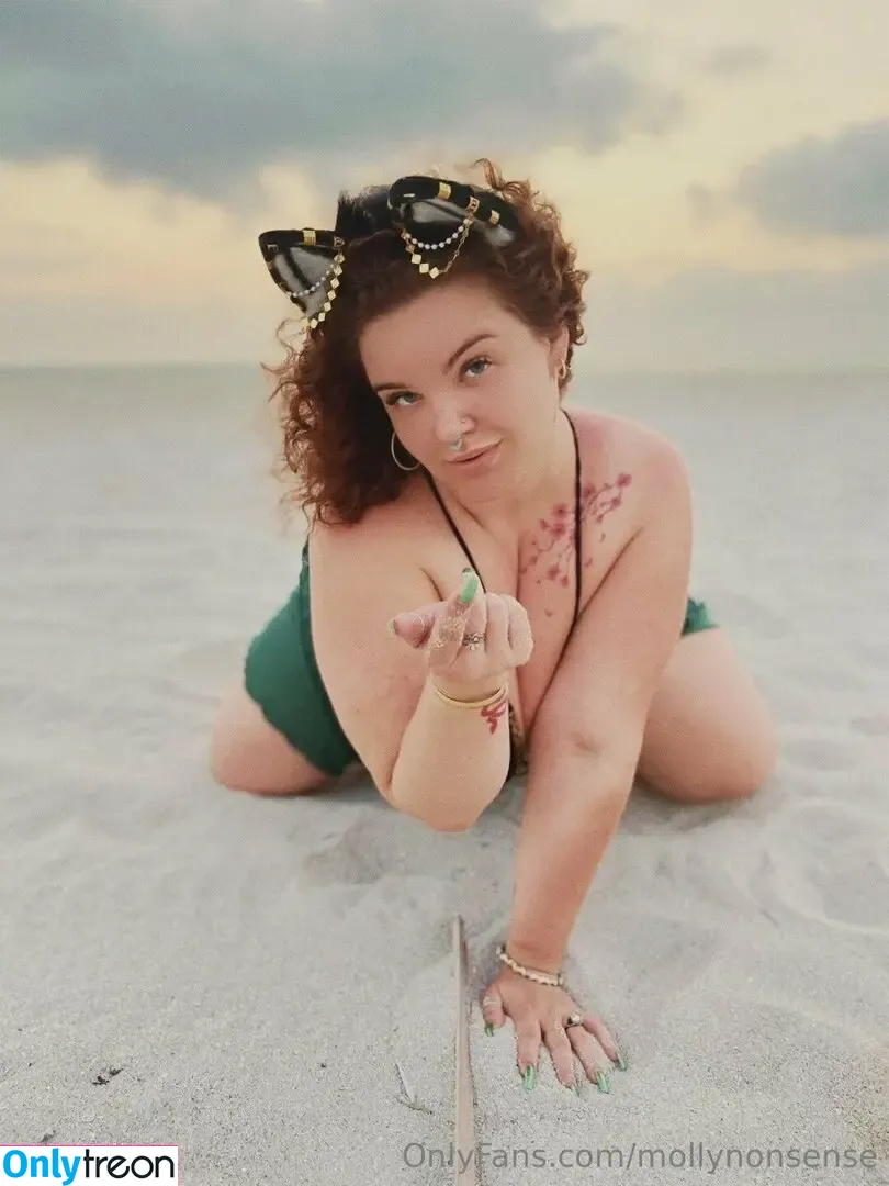 mollynonsense nude photo #0696 (missusthickness / molly.nonsense)