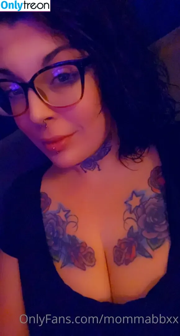 mommabbxx nude photo #0002 (mommaboxx_)