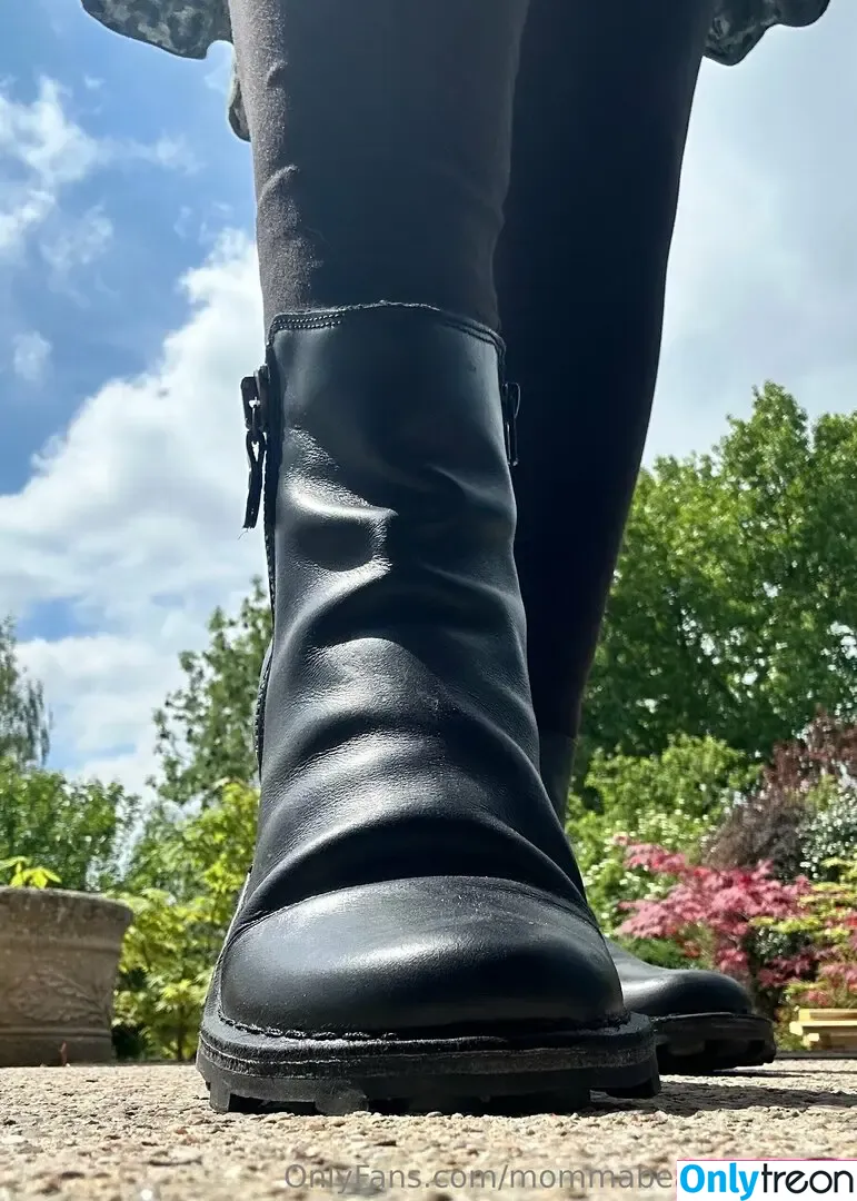 mommabearfeetfetish nude photo #0032 (mommabearfeetfetish)