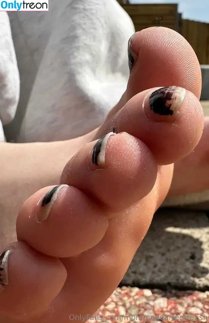 mommabearfeetfetish nude photo #0055 (mommabearfeetfetish)