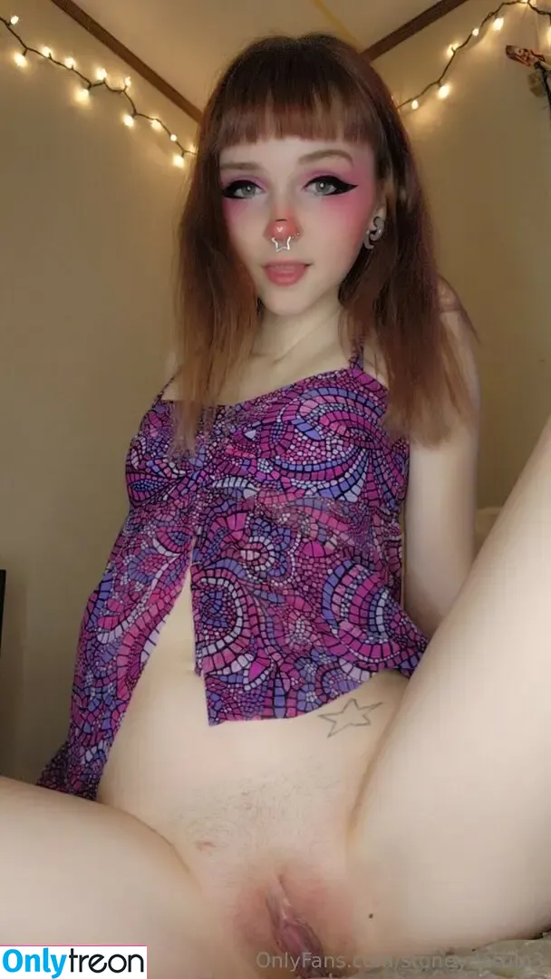 Mommadattilo3 nude photo #0094 (Kotabear3 / Mommydattilo / bmore_kk / stoneydattilo3)