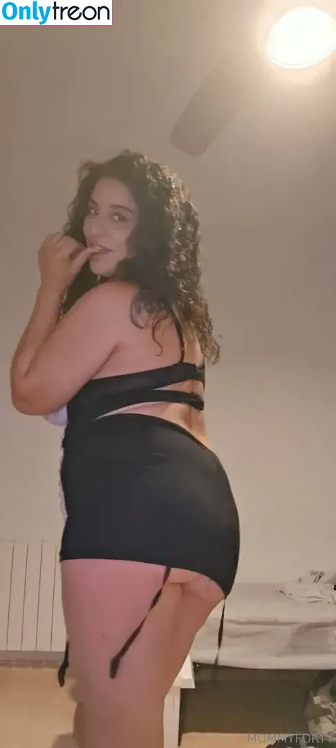mommyforty nude photo #0004 (dollymo)