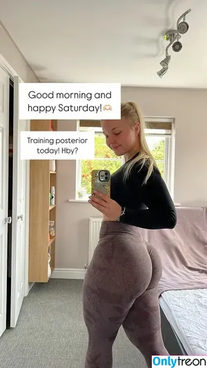 MommyMewtwo / Avalynn Rose / _mommymewtwo / avalynnrose nude photo #0072