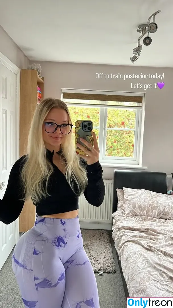 MommyMewtwo nude photo #0070 (Avalynn Rose / _mommymewtwo / avalynnrose)