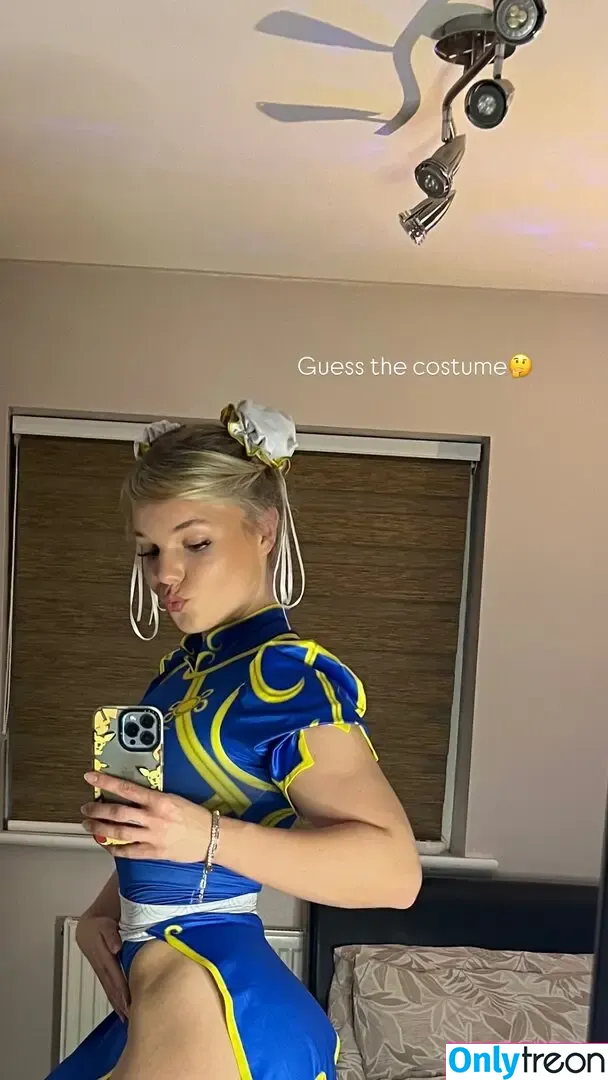 MommyMewtwo nude photo #0079 (Avalynn Rose / _mommymewtwo / avalynnrose)