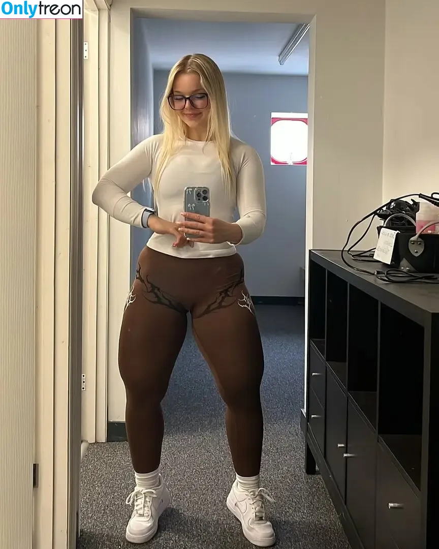 MommyMewtwo nude photo #0166 (Avalynn Rose / _mommymewtwo / avalynnrose)