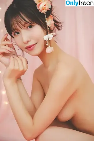 Momo Sakura / sakumomo1203 / sakuramomo_official / 桜空もも nude photo #0104