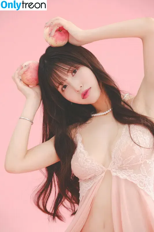 Momo Sakura nude photo #0075 (sakumomo1203 / sakuramomo_official / 桜空もも)