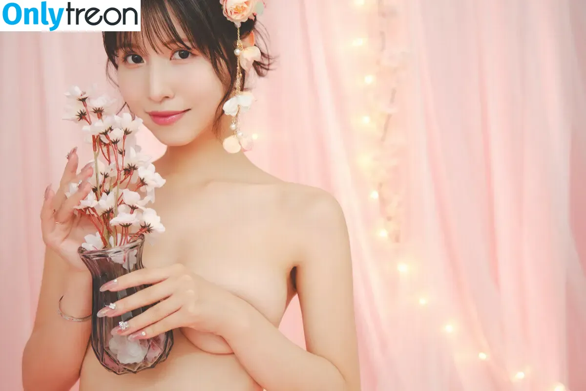 Momo Sakura nude photo #0084 (sakumomo1203 / sakuramomo_official / 桜空もも)