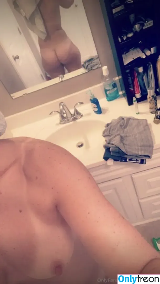 momz1spicy nude photo #0018 (momz1spicy)
