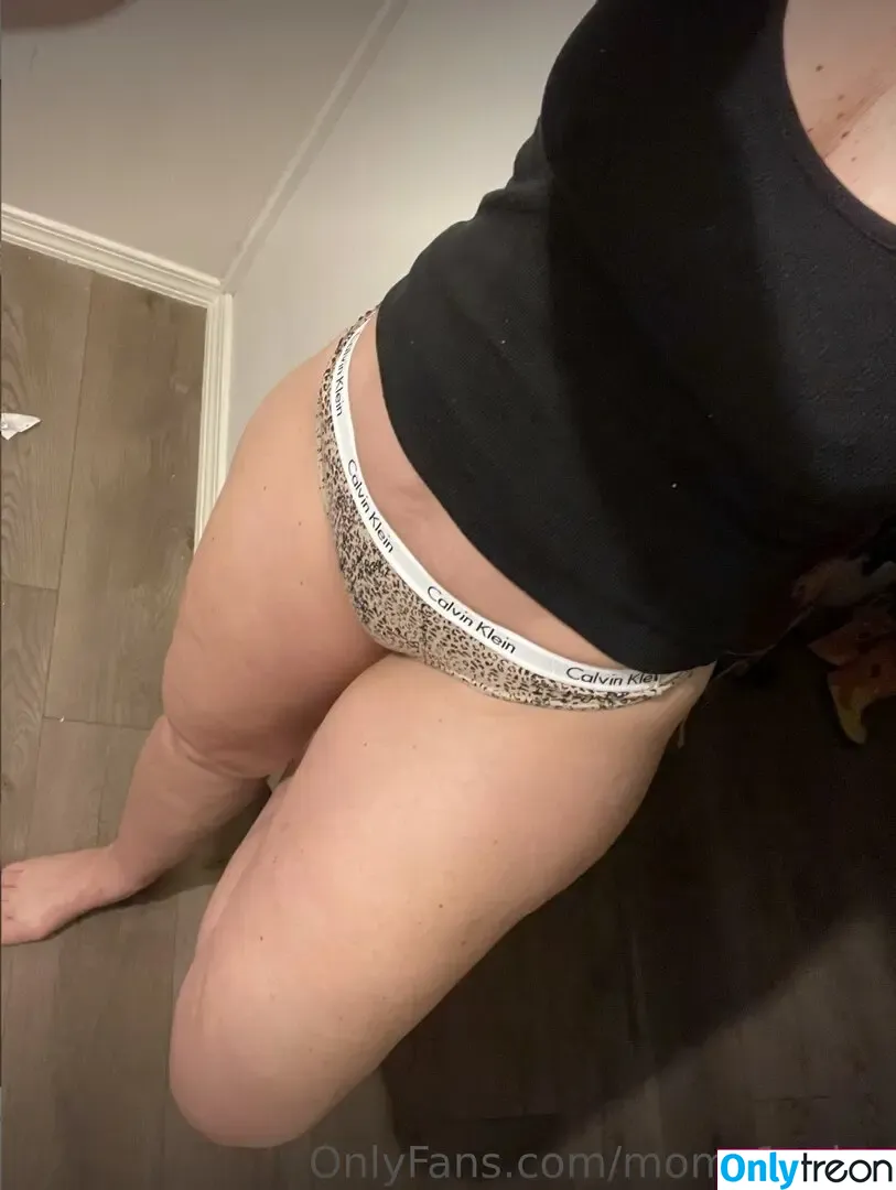 momz1spicy nude photo #0029 (momz1spicy)