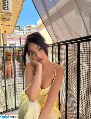Mona Schon / Italian Streamer / monaschon nude photo #0091