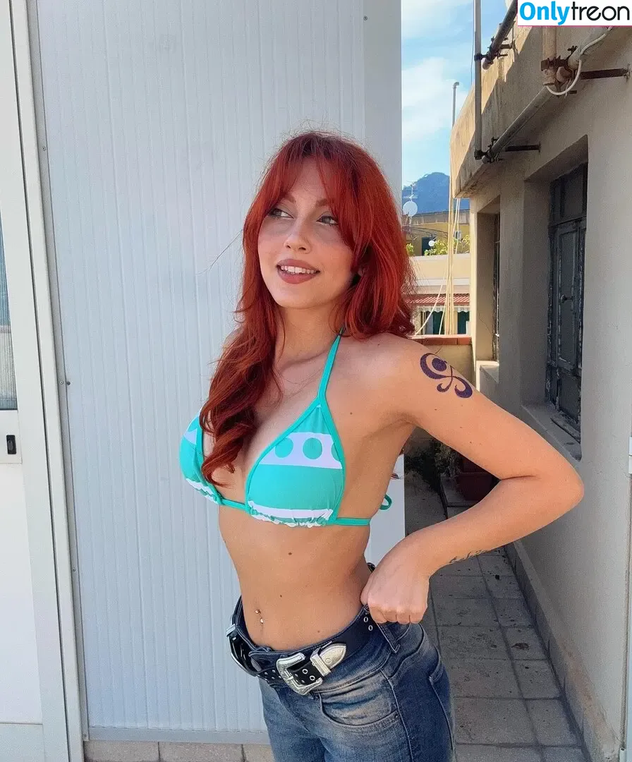 Mona Schon nude photo #0026 (Italian Streamer / monaschon)