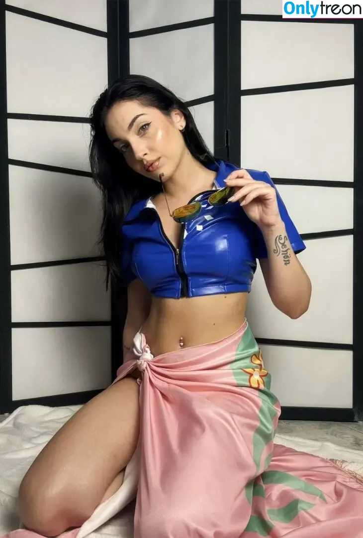 Mona Schon nude photo #0107 (Italian Streamer / monaschon)