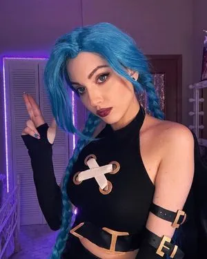 Mona Schon / Italian Streamer / monaschon nude photo #0014