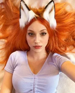 Mona Schon / Italian Streamer / monaschon nude photo #0029