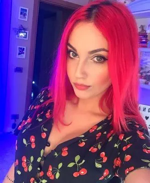 Mona Schon / Italian Streamer / monaschon nude photo #0054