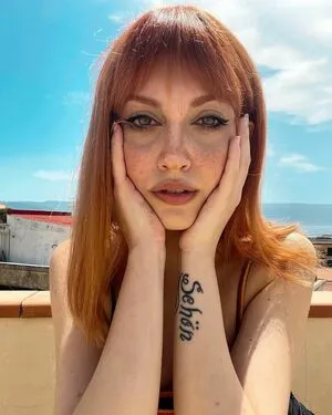 Mona Schon / Italian Streamer / monaschon nude photo #0073
