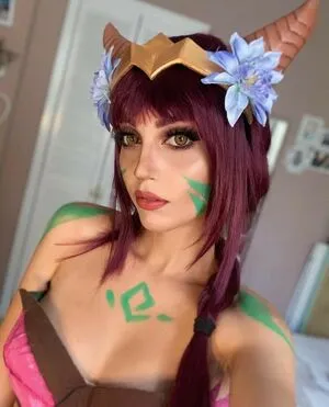 Mona Schon / Italian Streamer / monaschon nude photo #0088