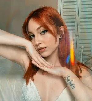 Mona Schon / Italian Streamer / monaschon nude photo #0093