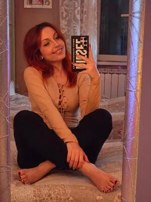 Mona Schon / Italian Streamer / monaschon nude photo #0128