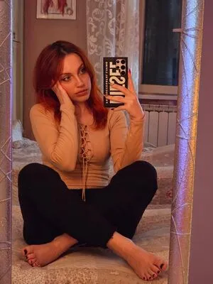 Mona Schon / Italian Streamer / monaschon nude photo #0130