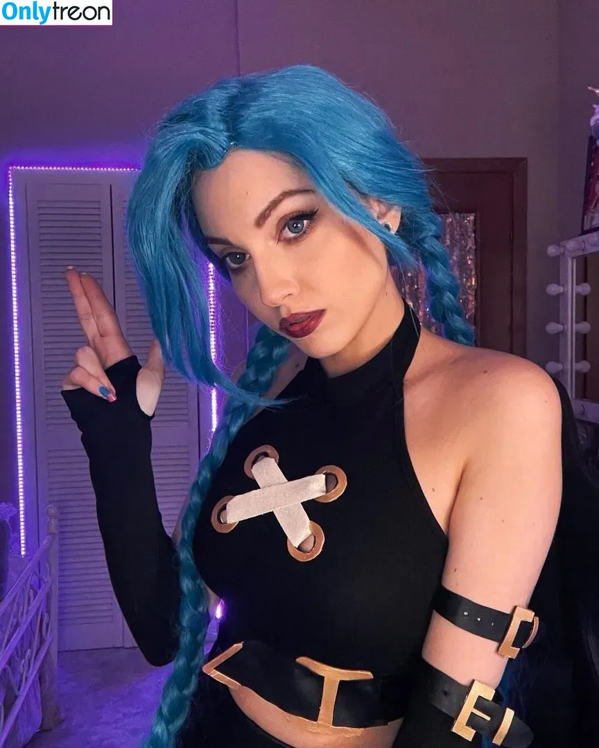 Mona Schon nude photo #0014 (Italian Streamer / monaschon)