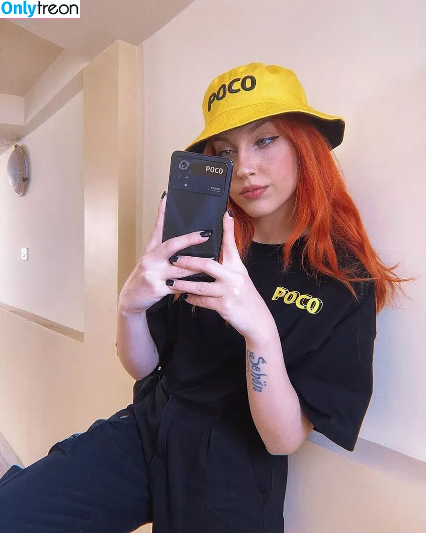 Mona Schon nude photo #0022 (Italian Streamer / monaschon)