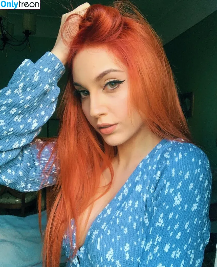 Mona Schon nude photo #0026 (Italian Streamer / monaschon)