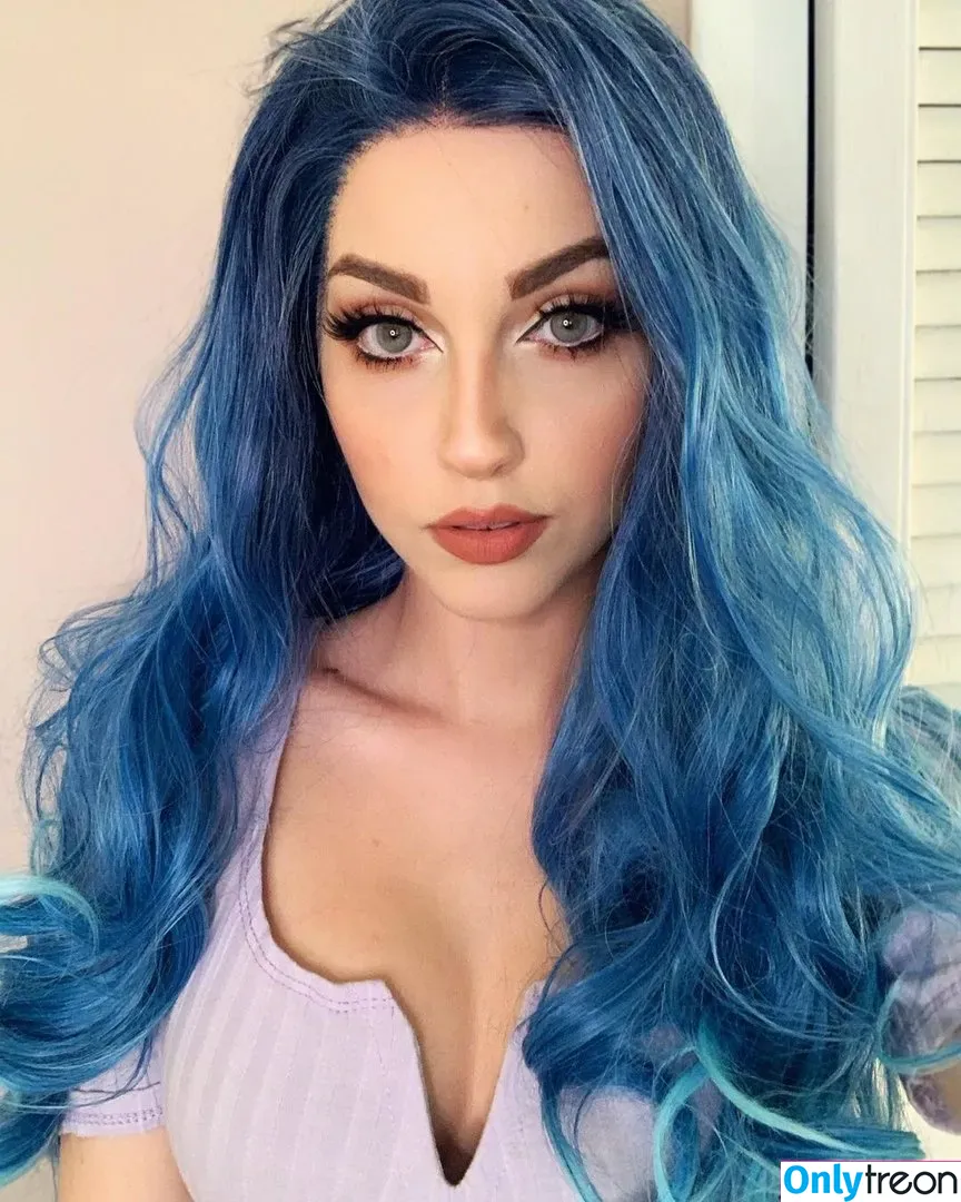 Mona Schon nude photo #0047 (Italian Streamer / monaschon)