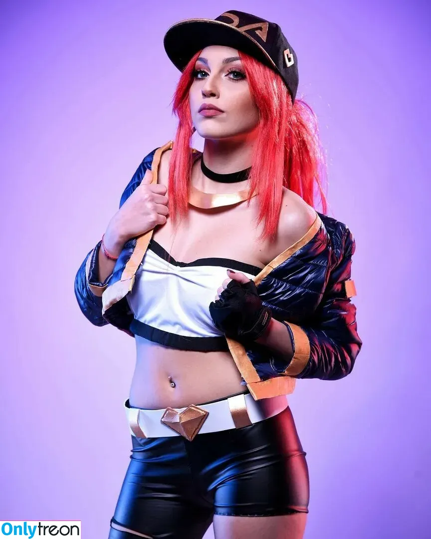 Mona Schon nude photo #0080 (Italian Streamer / monaschon)