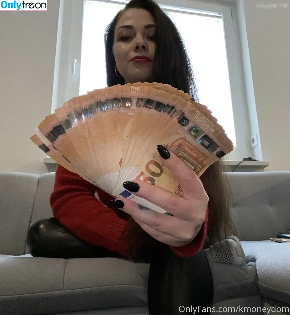 MoneydomK nude photo #0123 (kira.mdk)