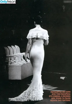 Monica Bellucci / aMonicaBellucci / bellucciginebra / monicabellucciofficiel nude photo #0328
